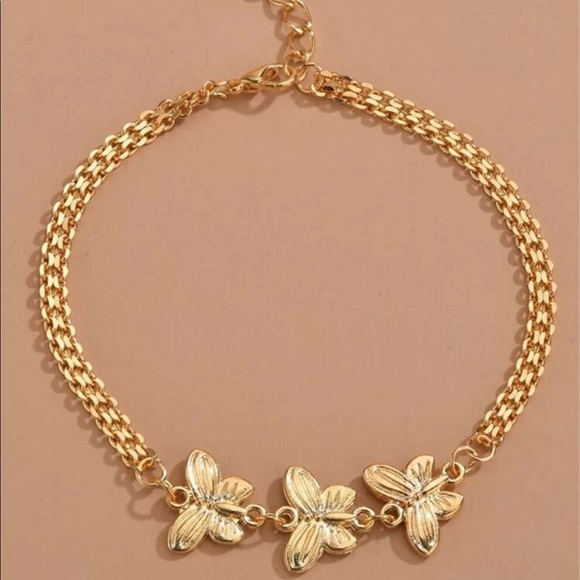 Triple Butterfly Charm Anklet - Picture 2 of 4
